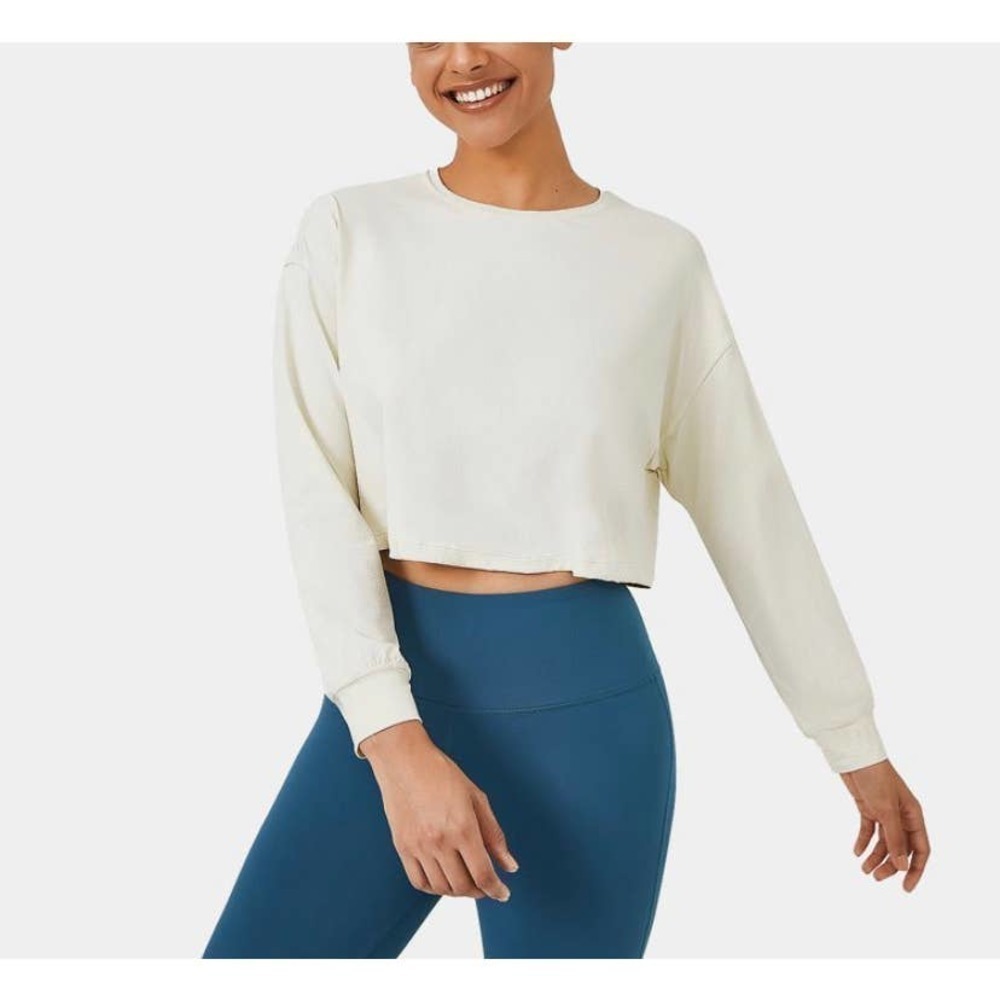 HALARA In My Feels Dropped Shoulder Long Sleeve Cropped Sports Top